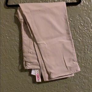 Women’s Code Bleu capris